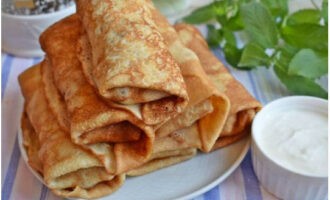 Köttfyllningen till pannkakor är klar!