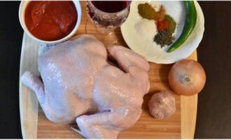 Chakhokhbili poate fi preparat cu ușurință acasă. Să pregătim ingredientele principale din listă.