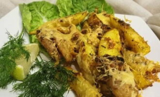 Plaats het aromatische voedsel op geportioneerde borden.