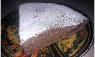 Một chiếc bánh nhanh với mứt đã được đánh trong lò đã sẵn sàng. Tự lo lấy thân!