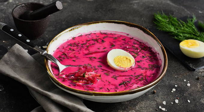 Súp củ cải cổ điển