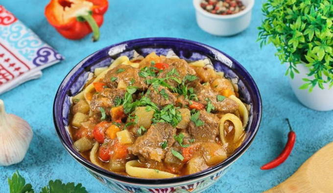 Lagman cổ điển ở nhà