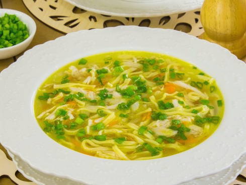 Chicken noodle na sopas