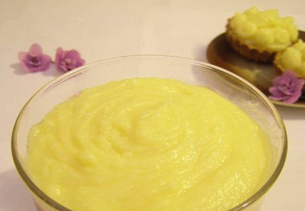 Klassieke vla voor honingcake